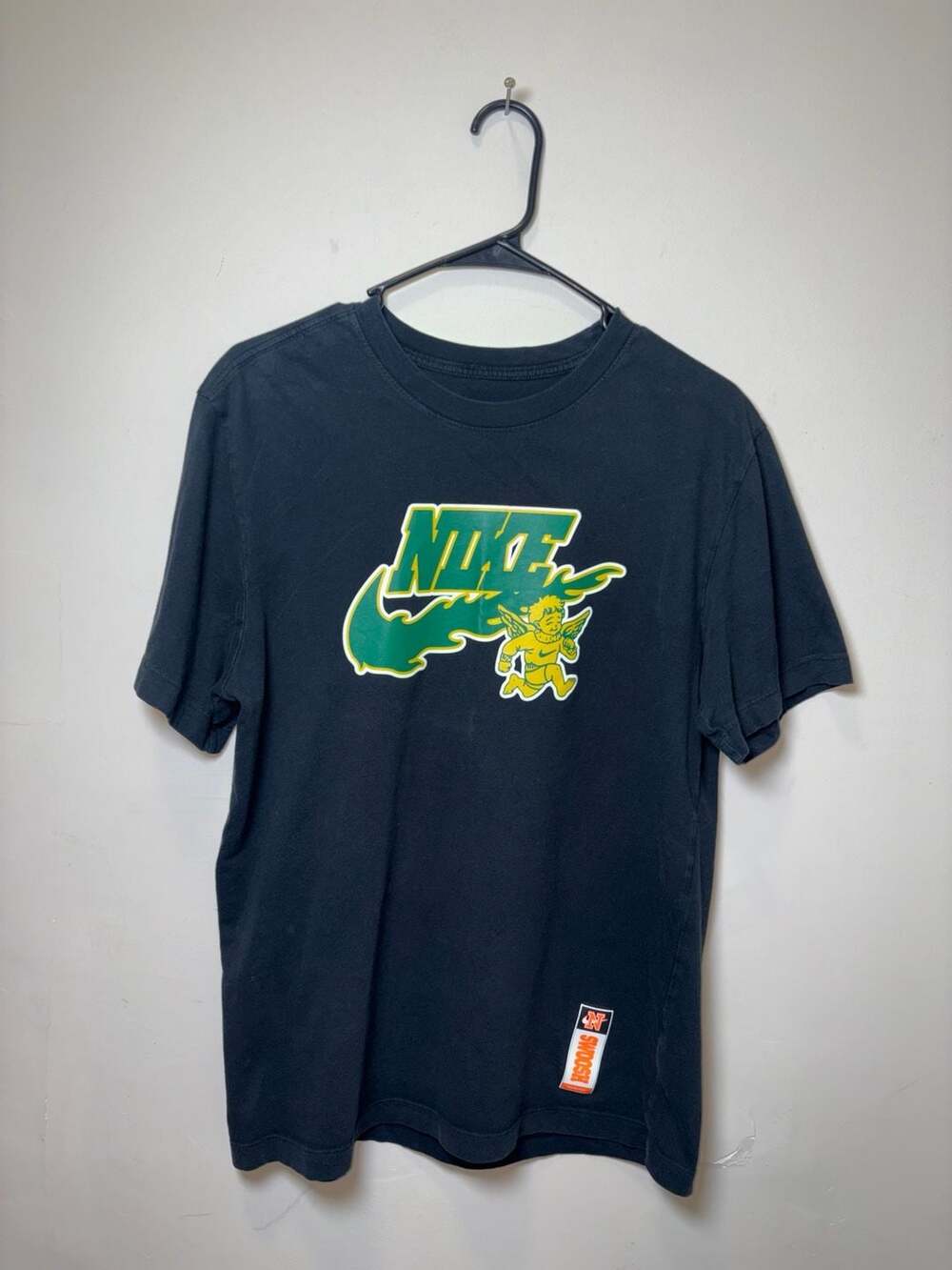 Nike Flame Swoosh Cupid Graphic T-Shirt - Black Green Logo - Size M